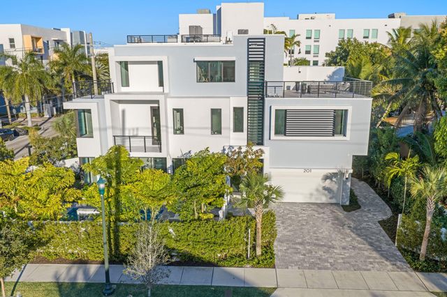 201 SE 4th Avenue, Delray Beach, FL 33483