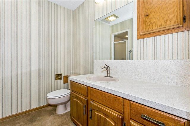 9016 E Boxthorn St, Wichita, KS 67226