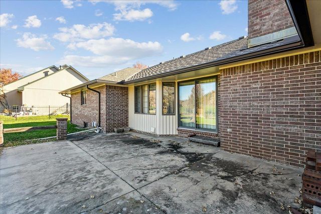 9016 E Boxthorn St, Wichita, KS 67226