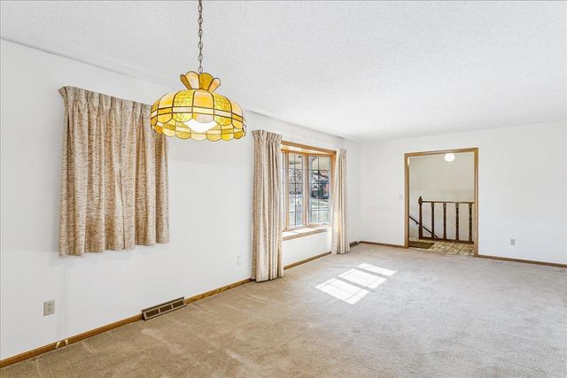 9016 E Boxthorn St, Wichita, KS 67226