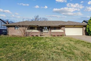 9016 E Boxthorn St, Wichita, KS 67226