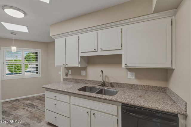 13810 N 111th Avenue, Sun City, AZ 85351