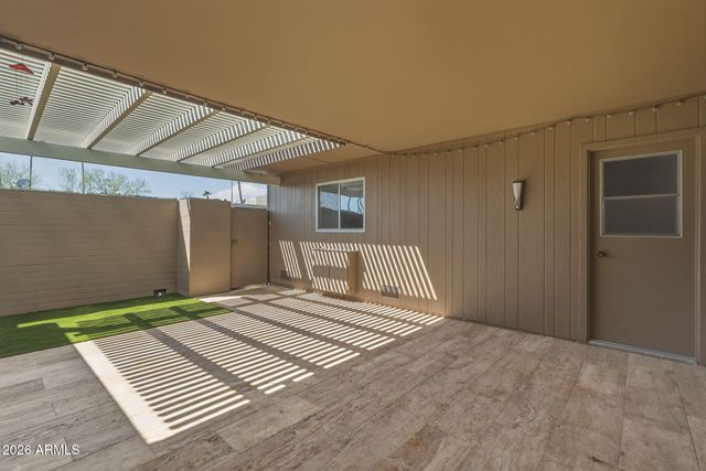 13810 N 111th Avenue, Sun City, AZ 85351