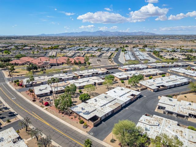 13810 N 111th Avenue, Sun City, AZ 85351