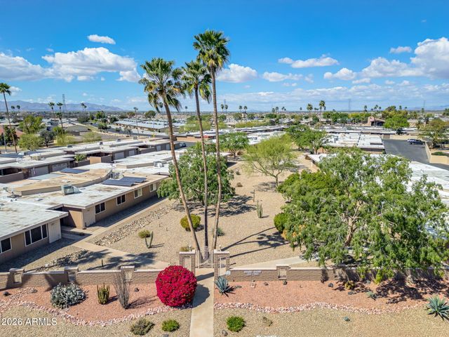 13810 N 111th Avenue, Sun City, AZ 85351