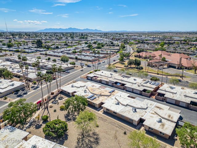 13810 N 111th Avenue, Sun City, AZ 85351