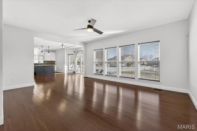 508 Country Chase Drive, Lake St Louis, MO 63367