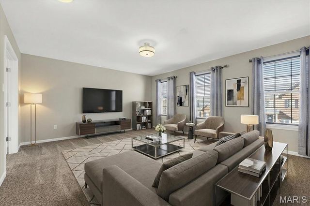 508 Country Chase Drive, Lake St Louis, MO 63367