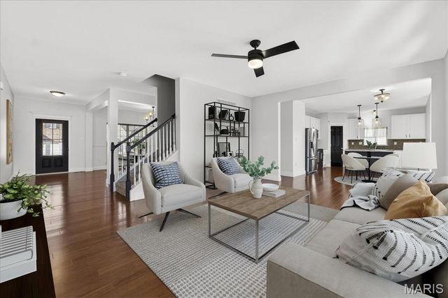 508 Country Chase Drive, Lake St Louis, MO 63367