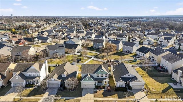 508 Country Chase Drive, Lake St Louis, MO 63367