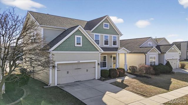 508 Country Chase Drive, Lake St Louis, MO 63367