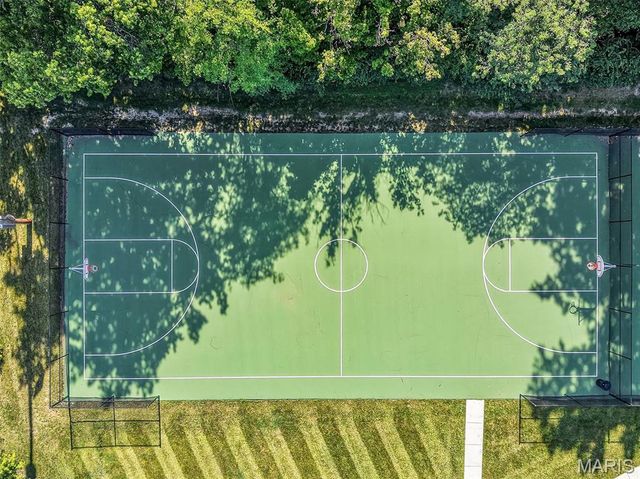 508 Country Chase Drive, Lake St Louis, MO 63367