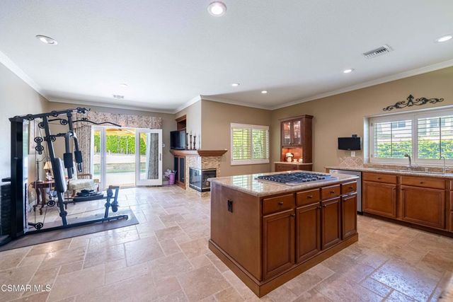 248 Windrose Court, Newbury Park, CA 91320