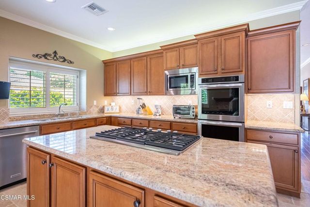 248 Windrose Court, Newbury Park, CA 91320