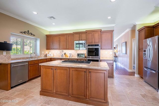 248 Windrose Court, Newbury Park, CA 91320