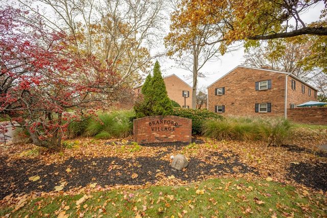 4740 Merrifield Place, 25 25, Columbus, OH 43220