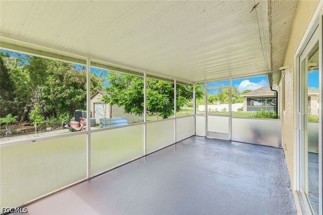 5201 4th ST W, Lehigh Acres, FL 33971