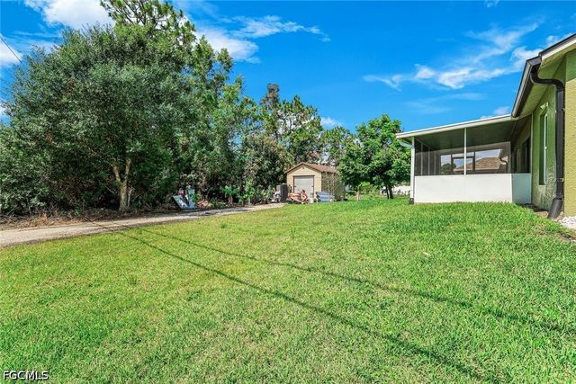 5201 4th ST W, Lehigh Acres, FL 33971
