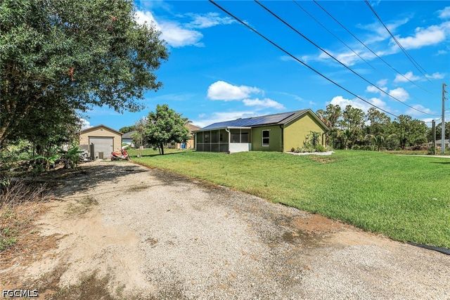 5201 4th ST W, Lehigh Acres, FL 33971