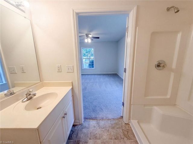 3721 Morris Farm Drive 1C, Greensboro, NC 27409