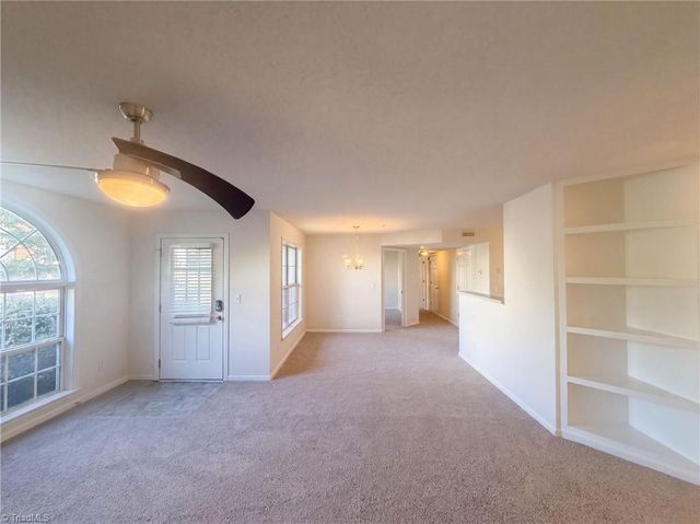3721 Morris Farm Drive 1C, Greensboro, NC 27409