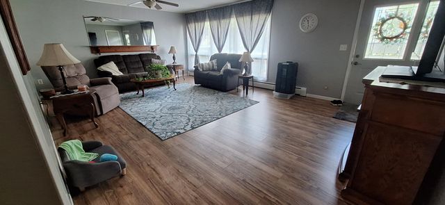 400 York Street, Pine River, MN 56474