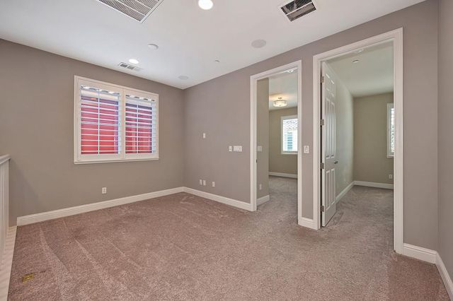 2001 Pasqual Dr, Roseville, CA 95661