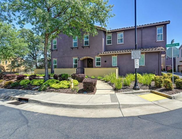 2001 Pasqual Dr, Roseville, CA 95661