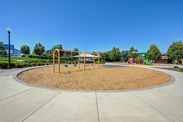 2001 Pasqual Dr, Roseville, CA 95661