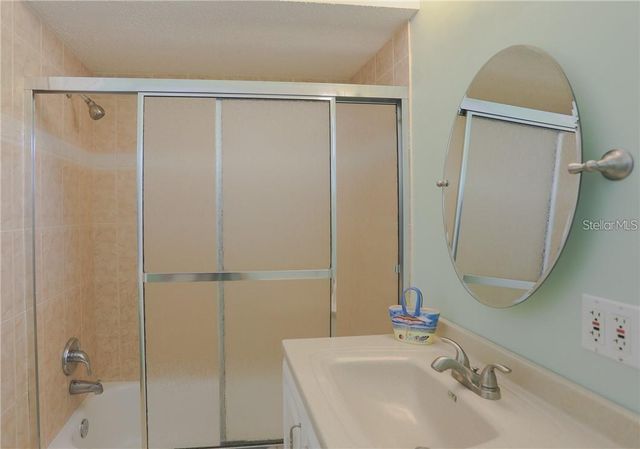 2907 HYDE PARK STREET, Sarasota, FL 34239