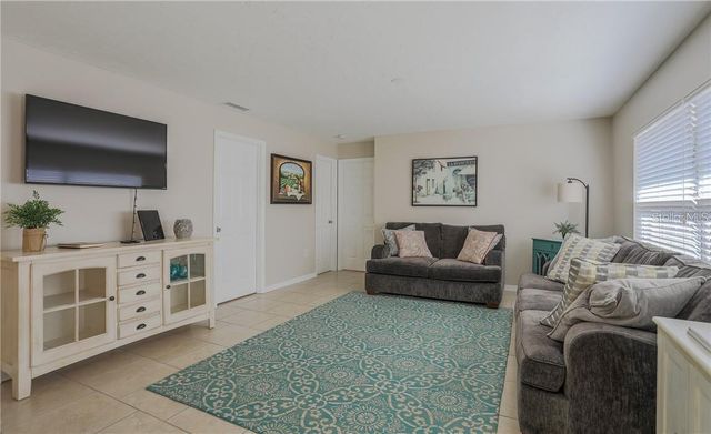 2907 HYDE PARK STREET, Sarasota, FL 34239