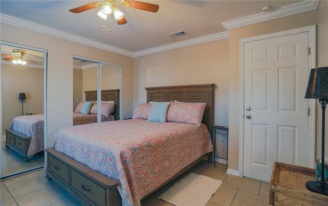 2907 HYDE PARK STREET, Sarasota, FL 34239