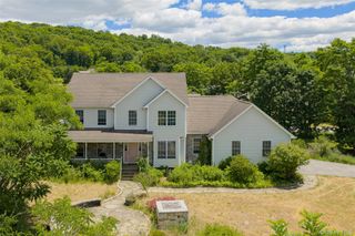 31 Hartstone Drive, Poughkeepsie, NY 12603