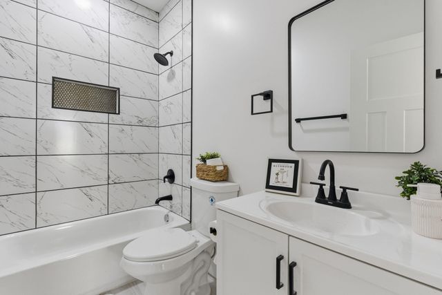 140 S Volutsia Ave, Wichita, KS 67211