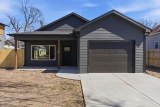 140 S Volutsia Ave, Wichita, KS 67211