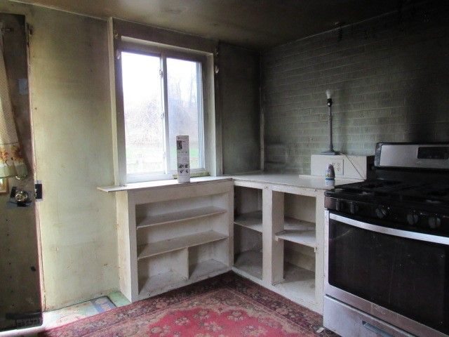 4022 Pittsburgh Road, Perry Twp, PA 15012