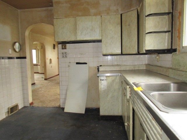 4022 Pittsburgh Road, Perry Twp, PA 15012