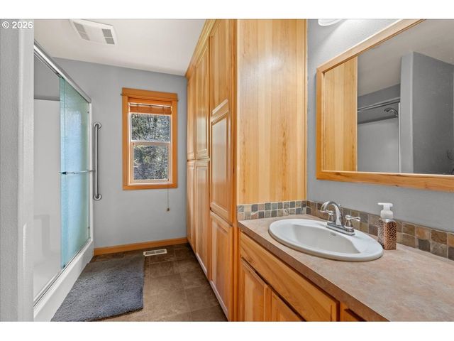 53420 Nw STRASSEL Rd, Banks, OR 97106