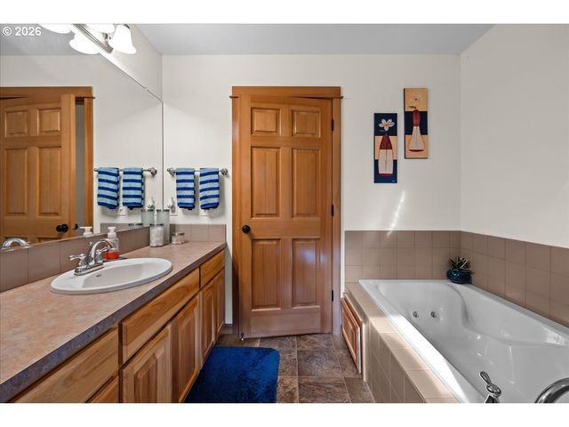 53420 Nw STRASSEL Rd, Banks, OR 97106