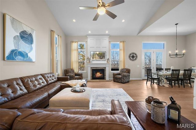 320 Stonewall Drive, Eureka, MO 63025