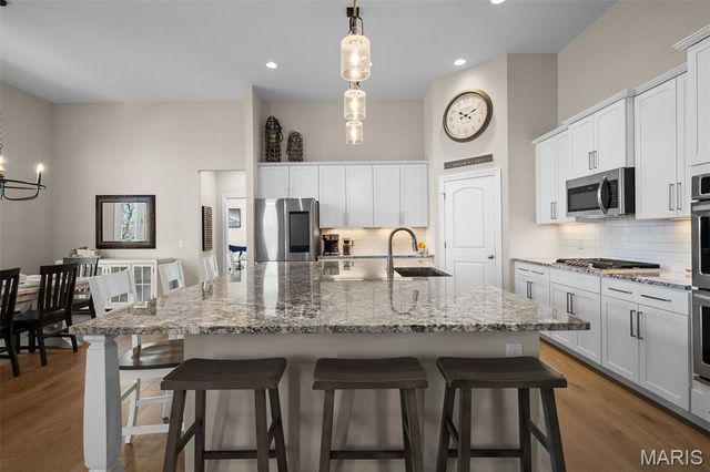 320 Stonewall Drive, Eureka, MO 63025