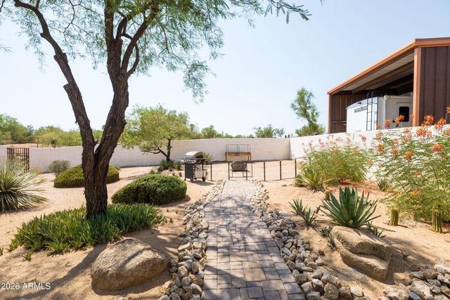 16117 E Red Bird Road, Scottsdale, AZ 85262