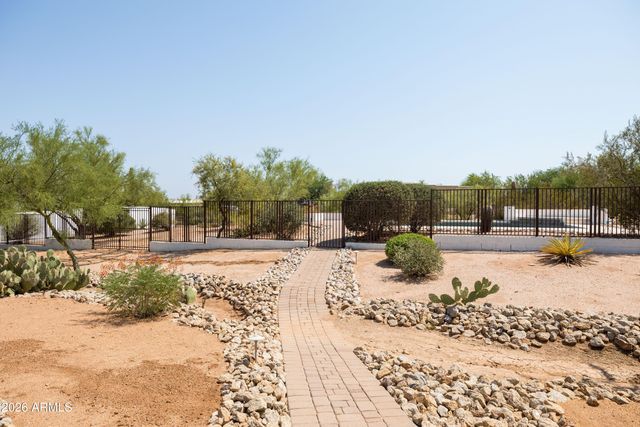 16117 E Red Bird Road, Scottsdale, AZ 85262