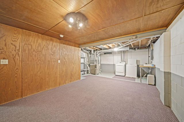 3325 Paradise Avenue, Hilliard, OH 43026
