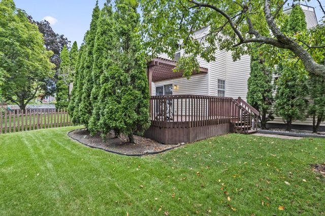 3325 Paradise Avenue, Hilliard, OH 43026