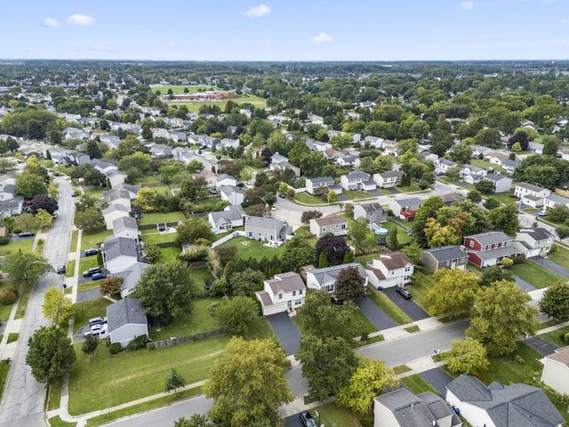 3325 Paradise Avenue, Hilliard, OH 43026