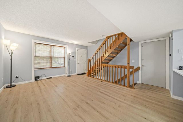 3325 Paradise Avenue, Hilliard, OH 43026