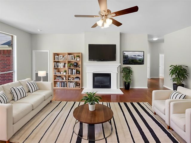 8712 Trace Ridge Parkway, Fort Worth, TX 76244