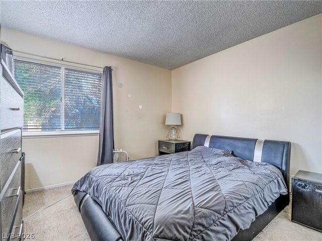 4522 Del Oro Drive, Las Vegas, NV 89102