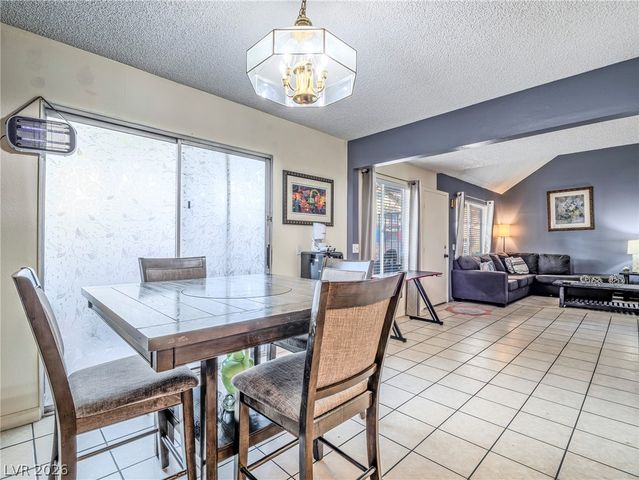 4522 Del Oro Drive, Las Vegas, NV 89102